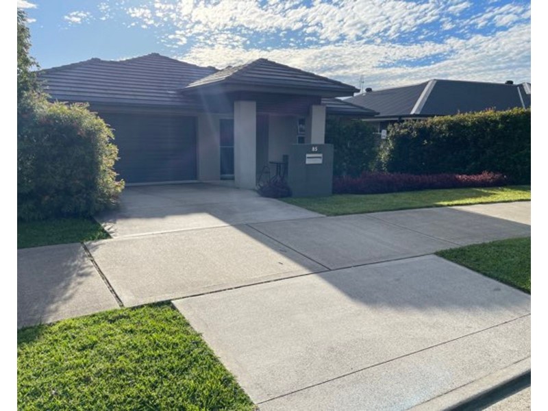 85 Awabakal Drive, Fletcher NSW 2287