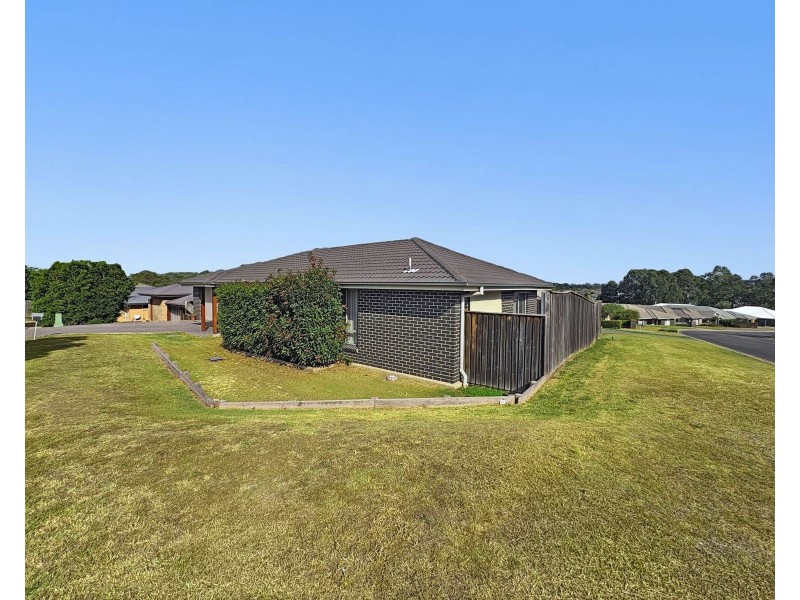 8 REDGUM CIRCUIT, Aberglasslyn NSW 2320