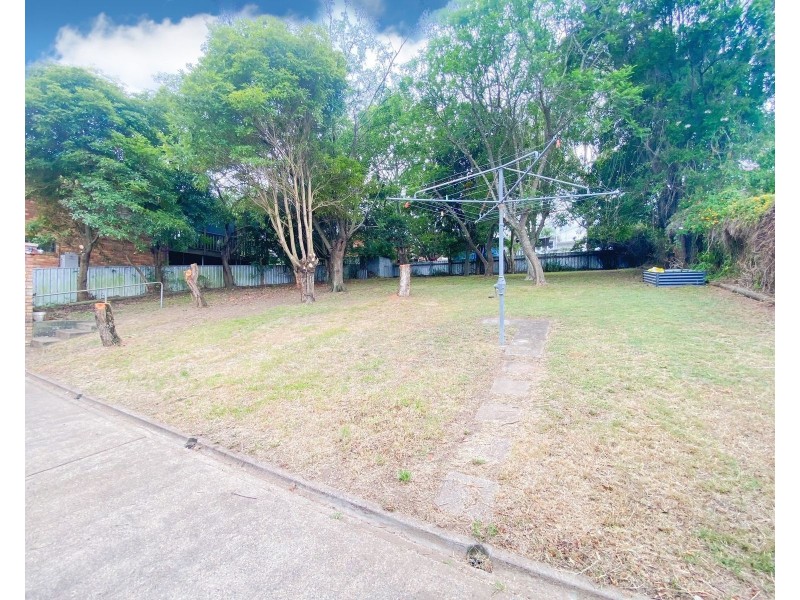 24 Wallis Street, East Maitland NSW 2323