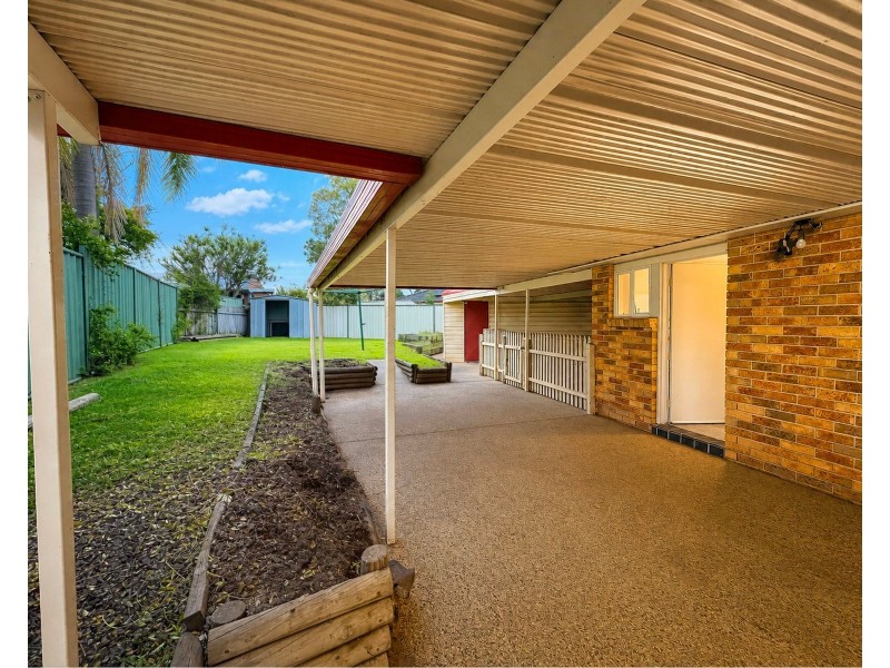 8 Quinton Close, Rutherford NSW 2320