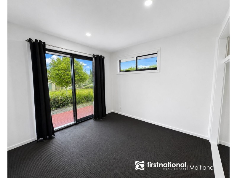 6 Waterford Close, Ashtonfield NSW 2323