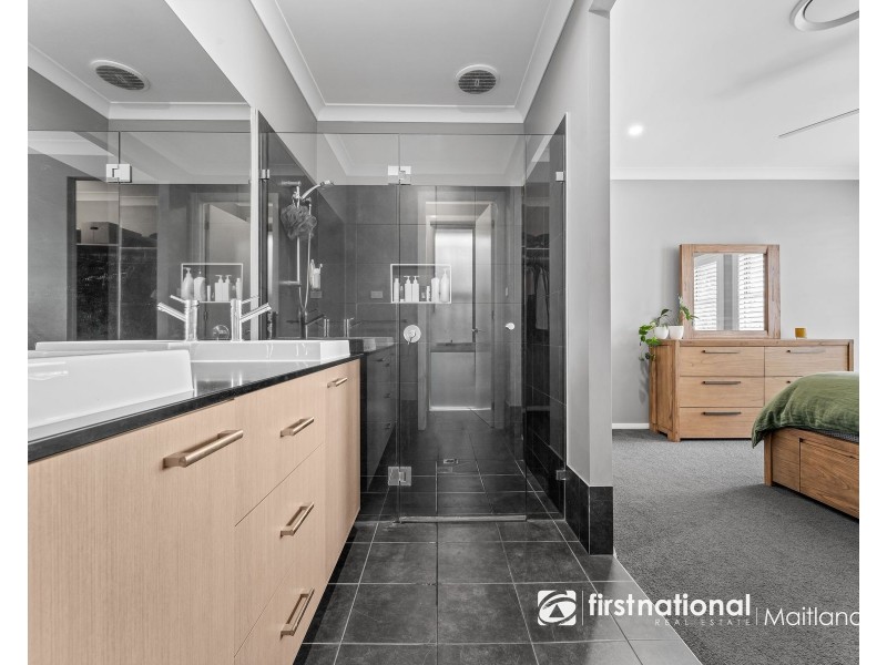 57A MCKEACHIE DRIVE, Aberglasslyn NSW 2320