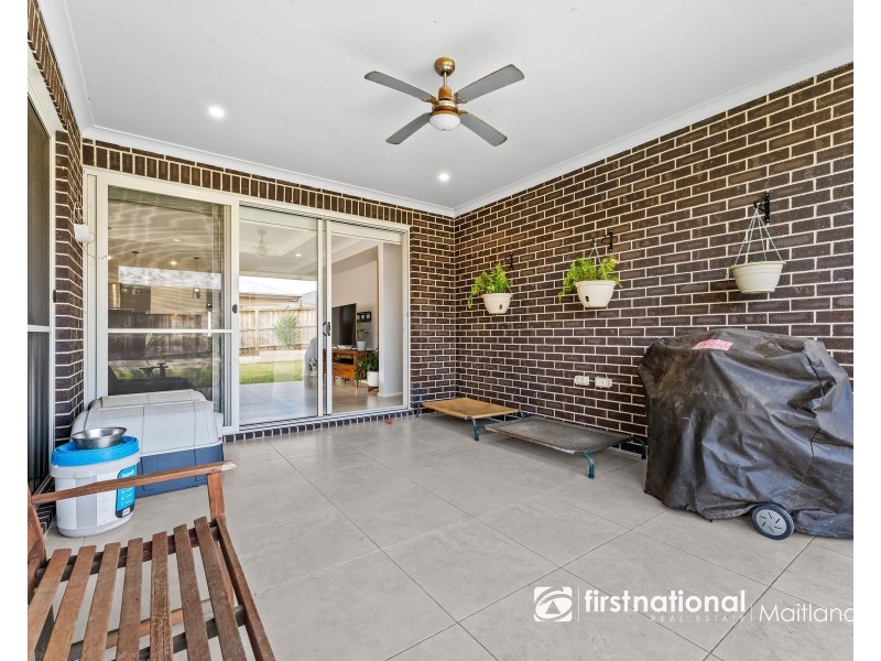 57A MCKEACHIE DRIVE, Aberglasslyn NSW 2320
