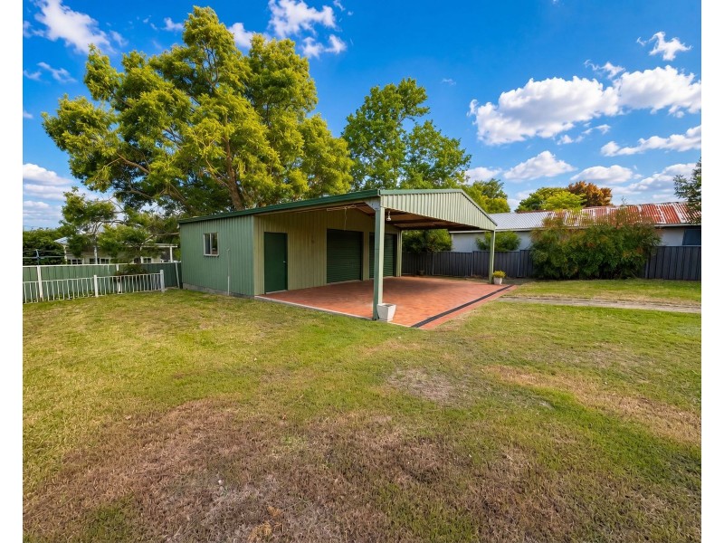 70 Porter Avenue, East Maitland NSW 2323