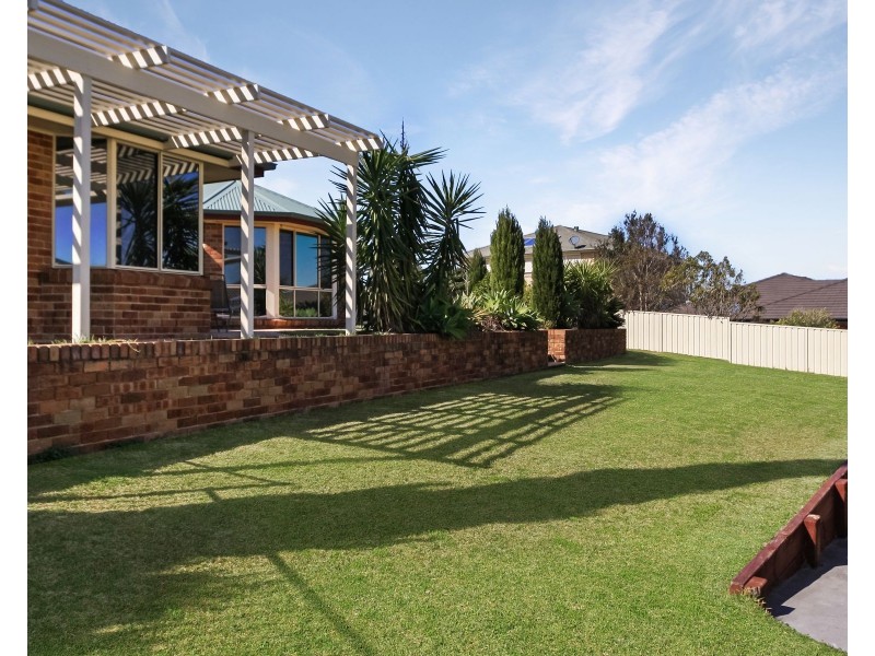 13 Caitlin Close, Bolwarra Heights NSW 2320