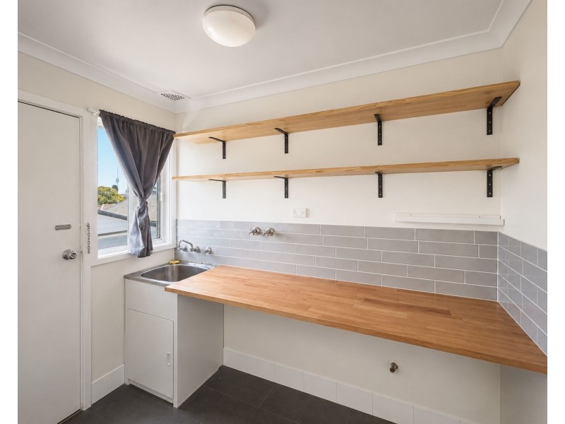 25 Buffier Crescent, Rutherford NSW 2320