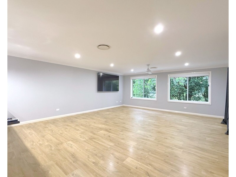 37 Budgeree Drive, Aberglasslyn NSW 2320
