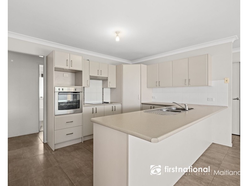 557 Oakhampton Road, Aberglasslyn NSW 2320