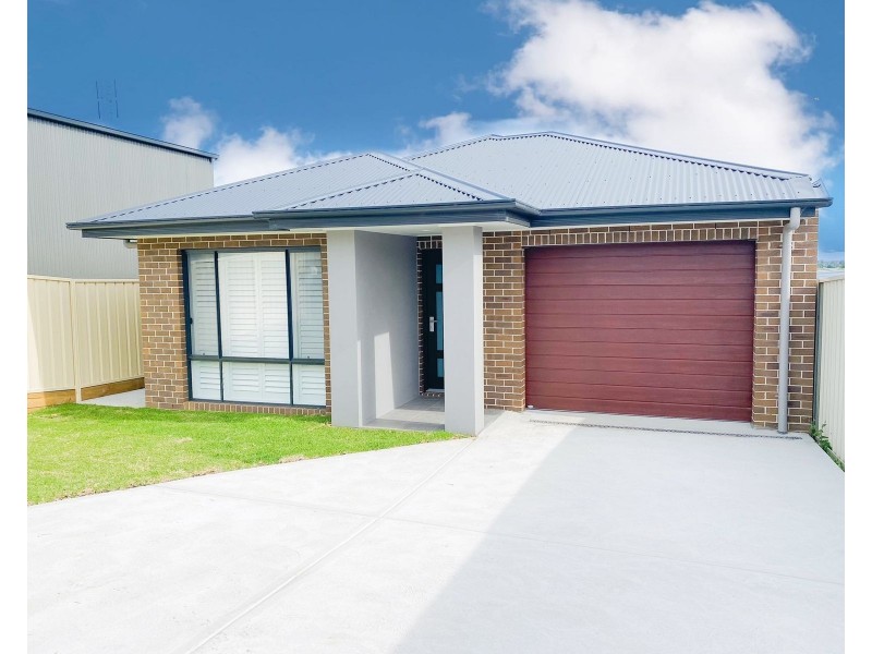 2 Green Street, Telarah NSW 2320