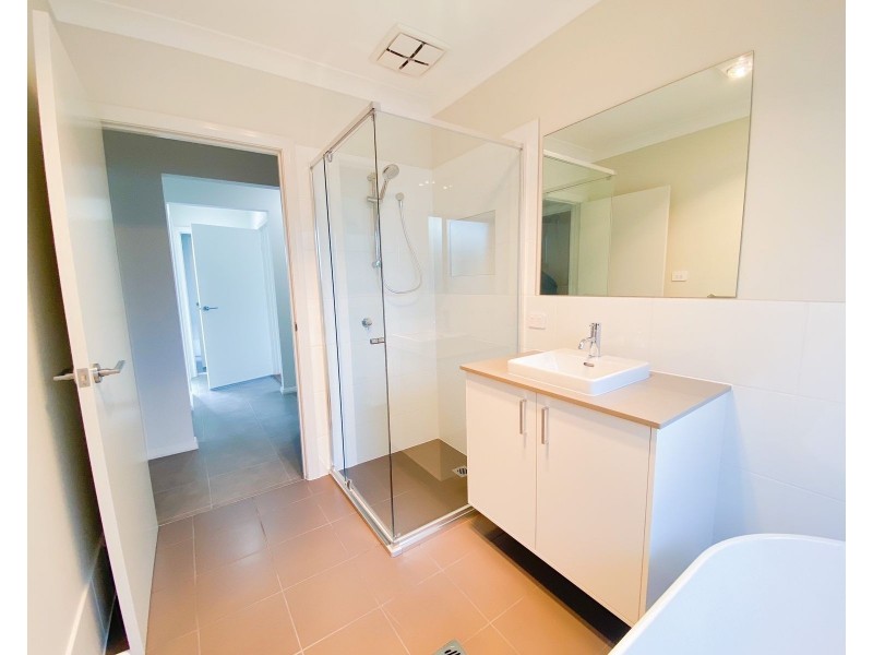 2 Green Street, Telarah NSW 2320