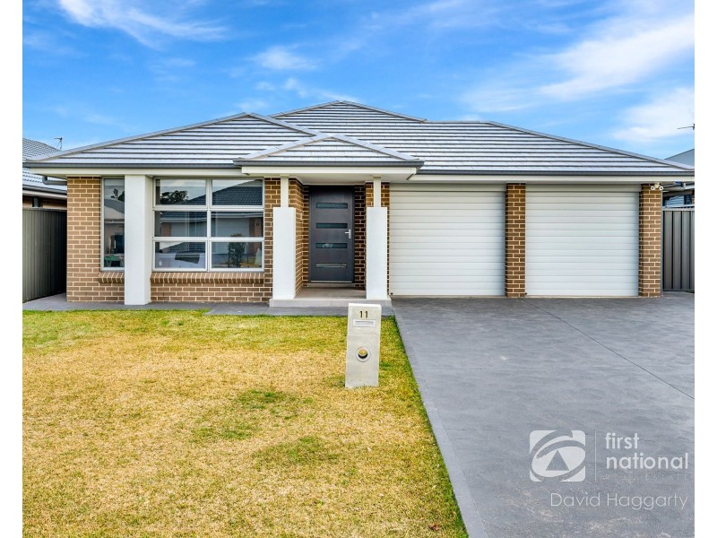 11 Fairway Street, Rutherford NSW 2320