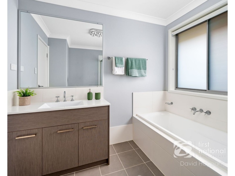 11 Fairway Street, Rutherford NSW 2320