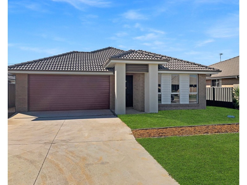 3 Kelman Drive, Cliftleigh NSW 2321