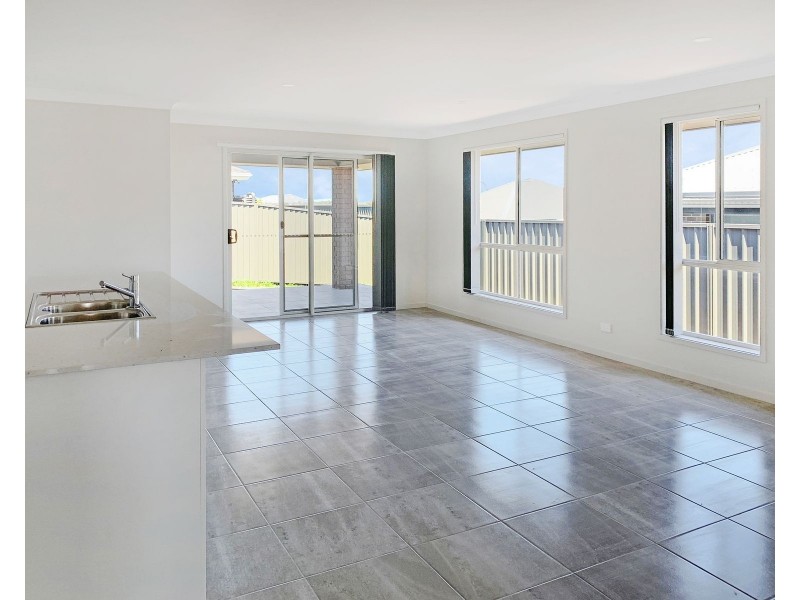 3 Kelman Drive, Cliftleigh NSW 2321