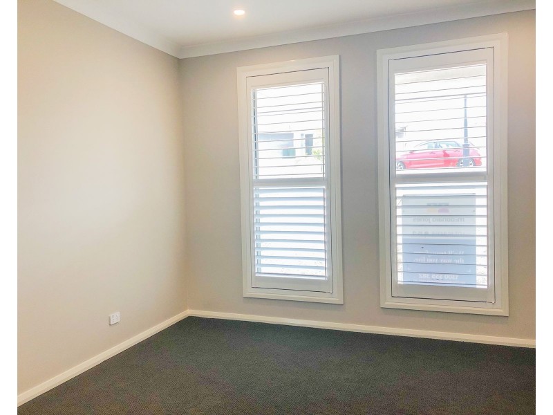 5 Enright Drive, North Rothbury NSW 2335