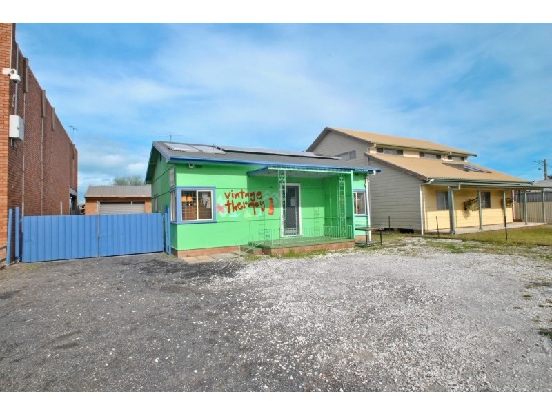 305 Main Road, Toukley NSW 2263