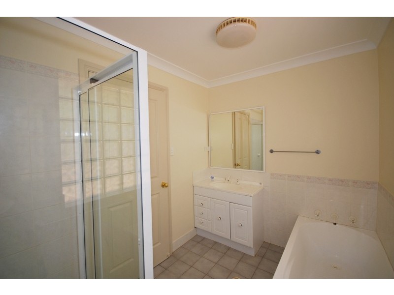 12a Olive Kari Close, Kariong NSW 2250