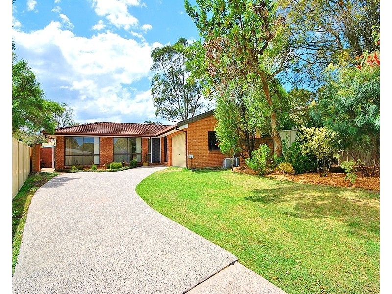 11 Simpson Close, Kariong NSW 2250