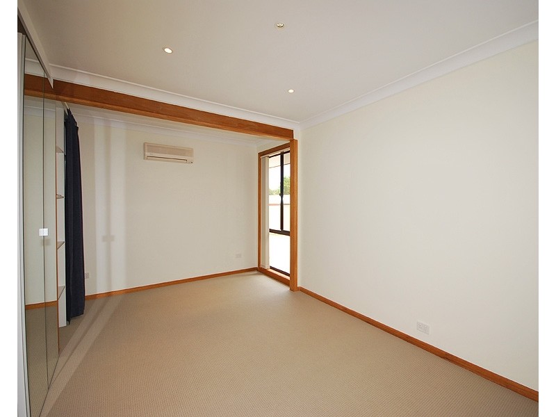 11 Simpson Close, Kariong NSW 2250
