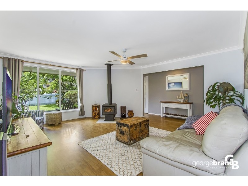 77 Mitchell Drive, Kariong NSW 2250