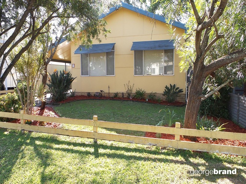 77 Dunalban Avenue, Woy Woy NSW 2256