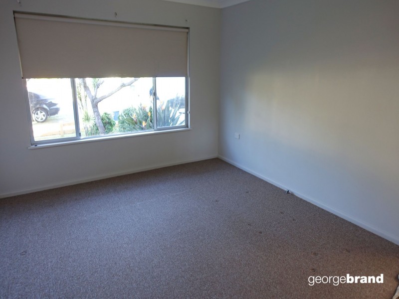 77 Dunalban Avenue, Woy Woy NSW 2256