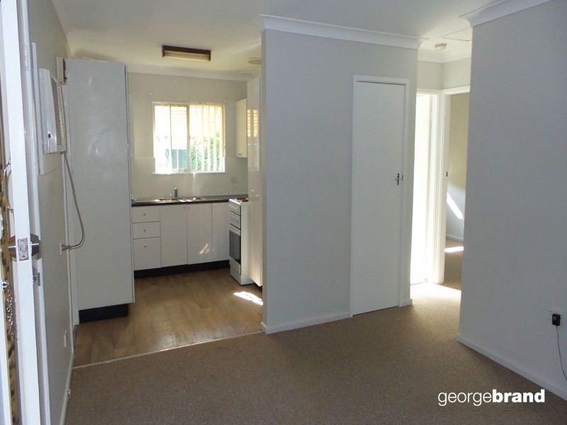 77 Dunalban Avenue, Woy Woy NSW 2256