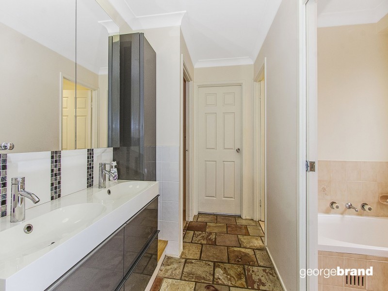 15 Roberta Ave, Kariong NSW 2250