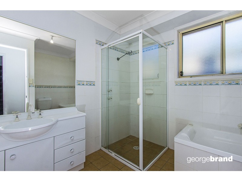 4/10 Arunta Avenue, Kariong NSW 2250