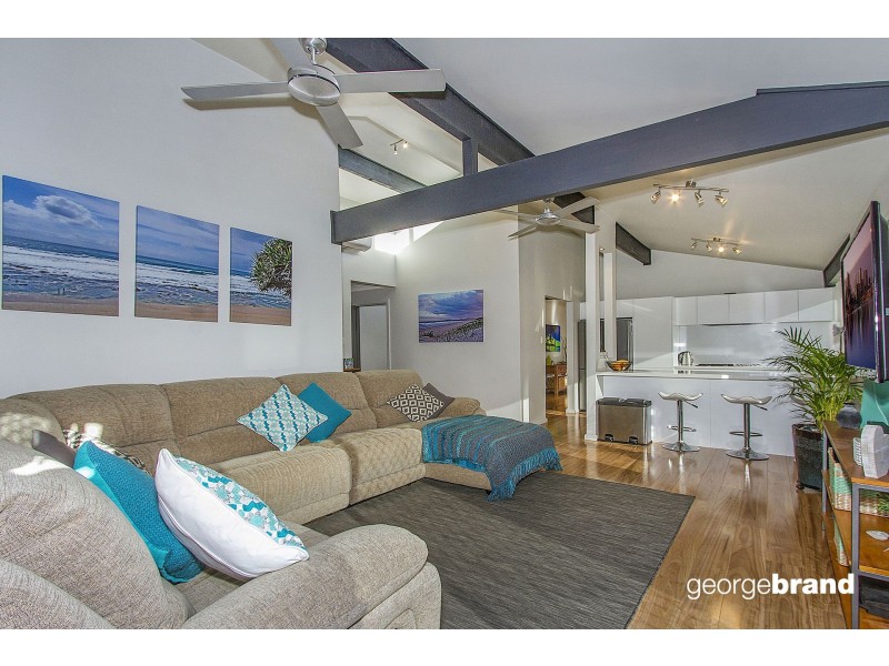 8 Sansom Street, Kariong NSW 2250