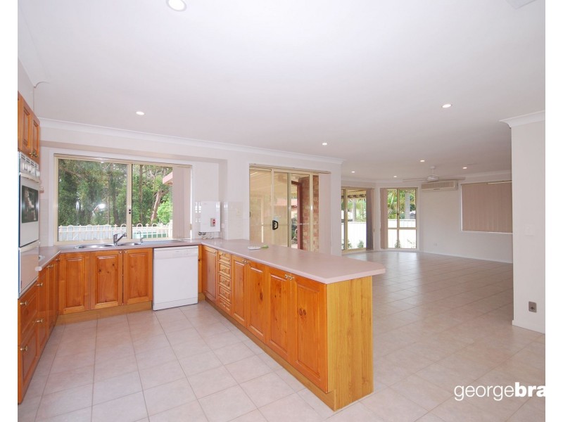 21 Hempstalk Crescent, Kariong NSW 2250