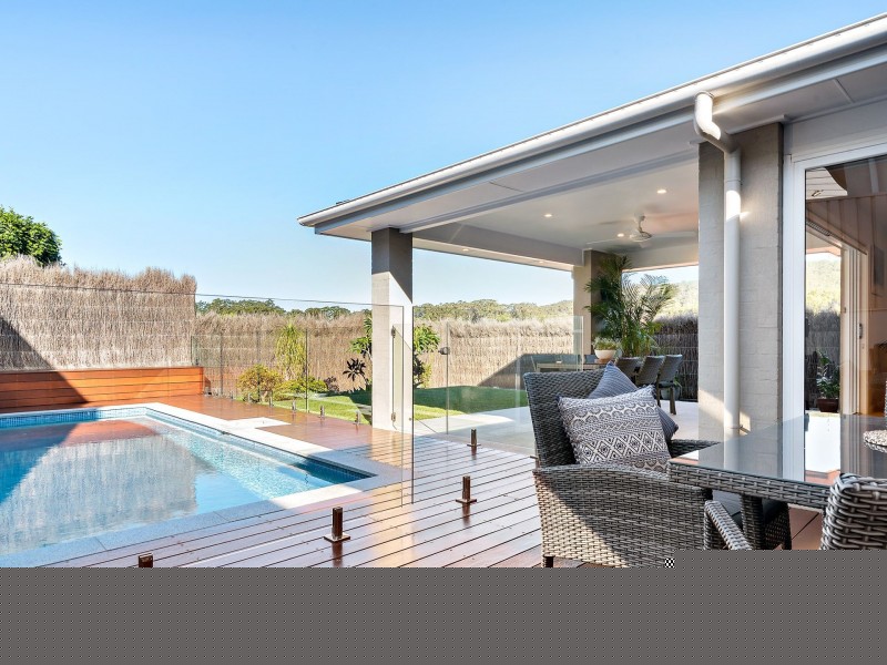 12 Applegum Close, Erina NSW 2250