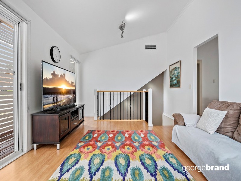 8 Barclay Close, Kariong NSW 2250
