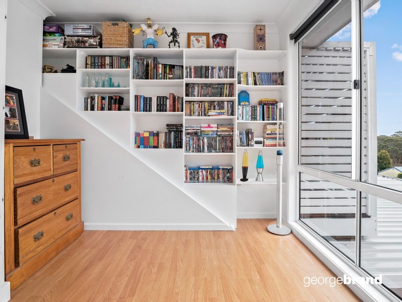8 Barclay Close, Kariong NSW 2250