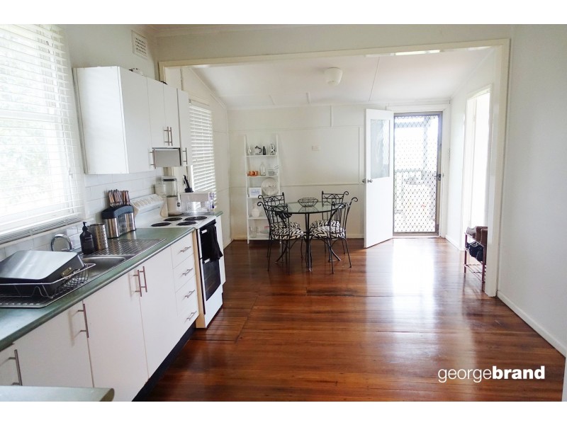 320 Waratah Road, Mangrove Mountain NSW 2250