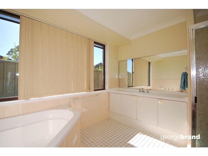 23 Risdon Crescent, Kariong NSW 2250