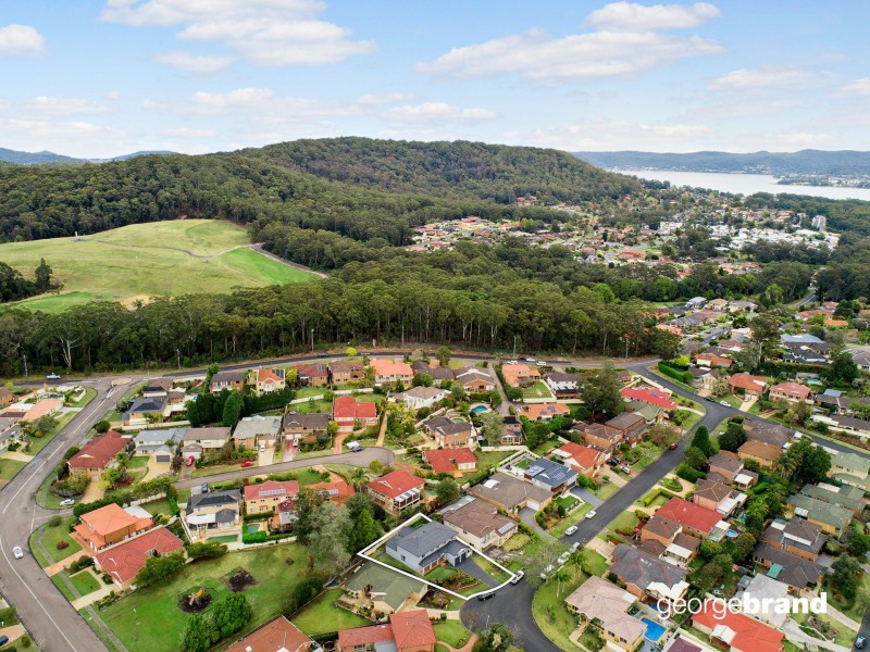 18 Rembrae Drive, Green Point NSW 2251