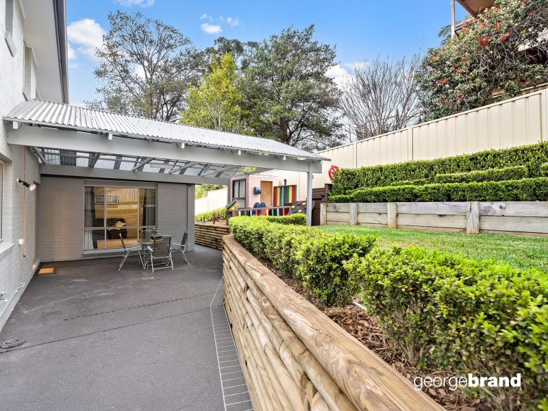 18 Rembrae Drive, Green Point NSW 2251