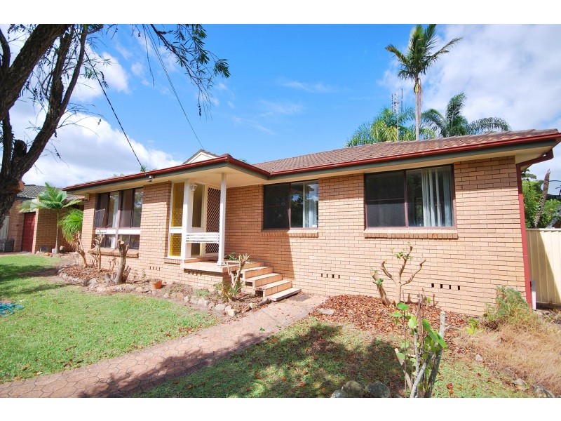 4 Rafferty Close, Kariong NSW 2250