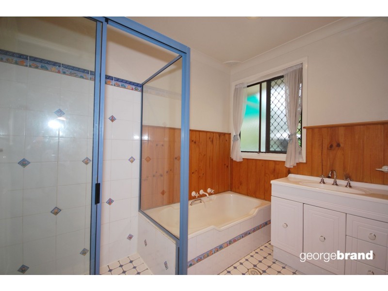 4 Rafferty Close, Kariong NSW 2250