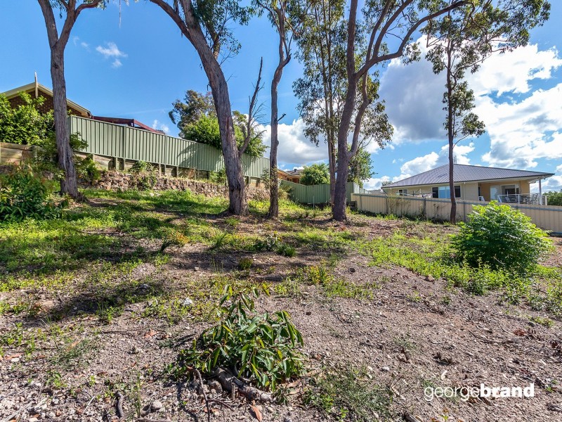 11 Burrawang Boulevard, Toronto NSW 2283