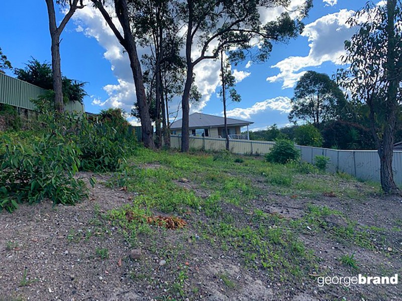 11 Burrawang Boulevard, Toronto NSW 2283