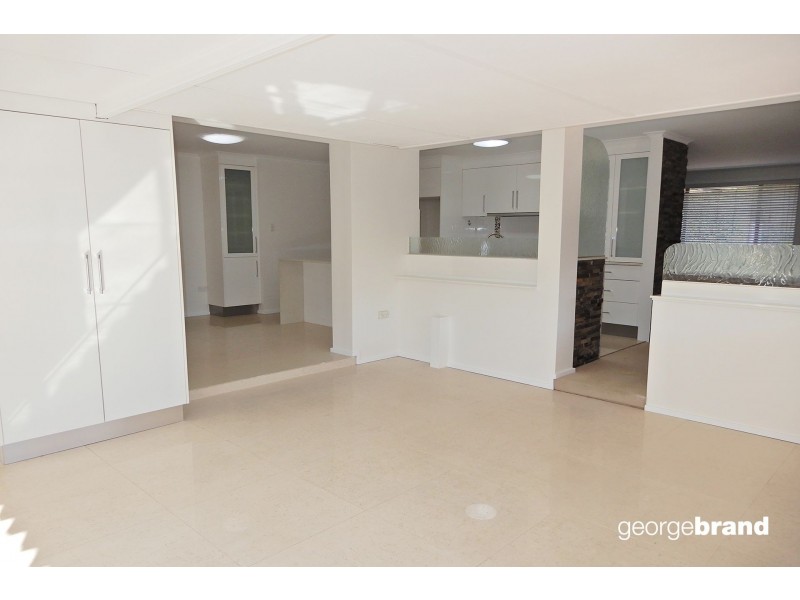 394 Avoca Drive, Green Point NSW 2251