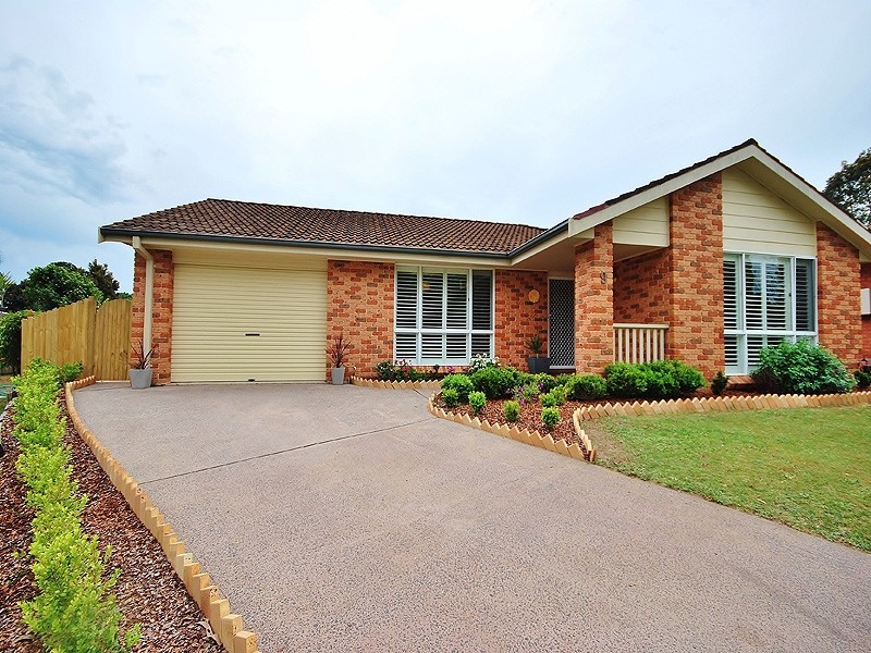 9 Smith Close, Kariong NSW 2250
