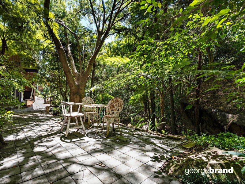 1a Northwind Avenue, Point Clare NSW 2250