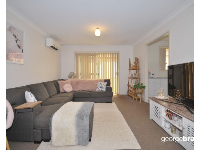 1/2 Jessina Street, Kariong NSW 2250