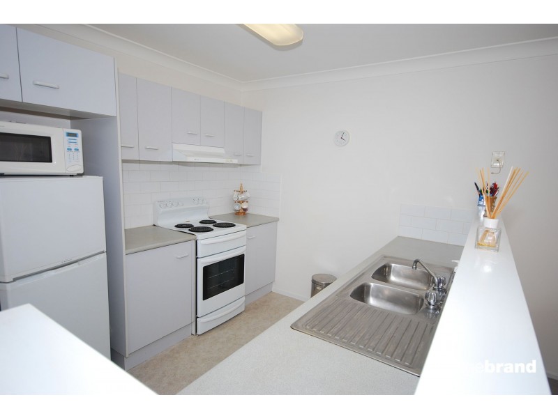8b Lotter Street, Kariong NSW 2250