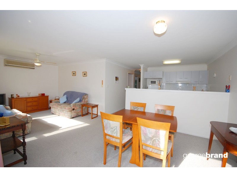 8b Lotter Street, Kariong NSW 2250