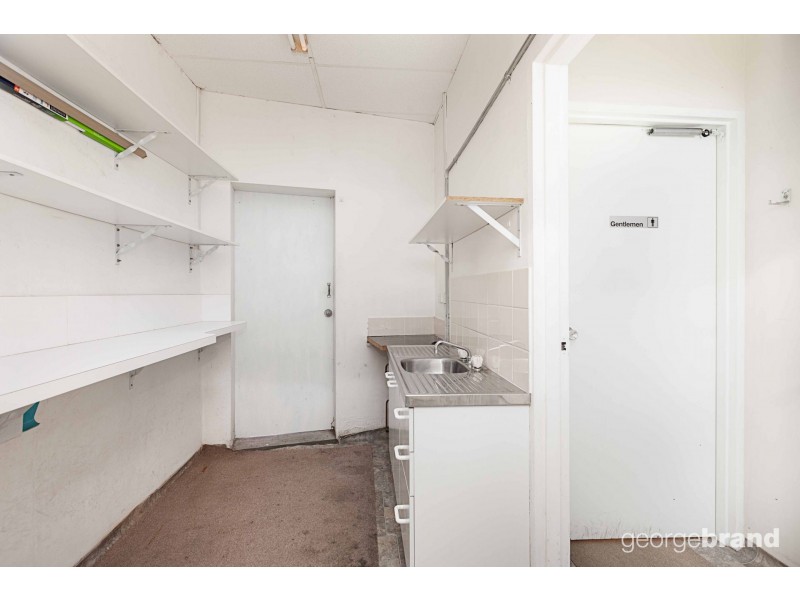 Shop B & C/201 Pacific Highway, Charmhaven NSW 2263