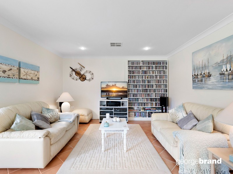 37 Robinia Parade, Springfield NSW 2250